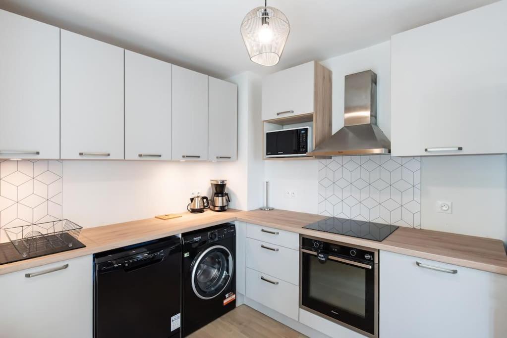 וילאורבן Appartement Renove Pour 6 Avec Parking מראה חיצוני תמונה