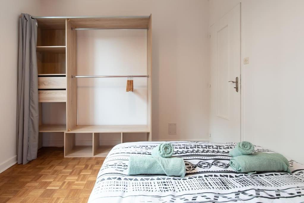 וילאורבן Appartement Renove Pour 6 Avec Parking מראה חיצוני תמונה