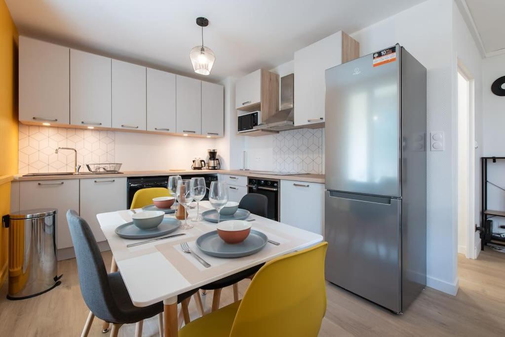 וילאורבן Appartement Renove Pour 6 Avec Parking מראה חיצוני תמונה